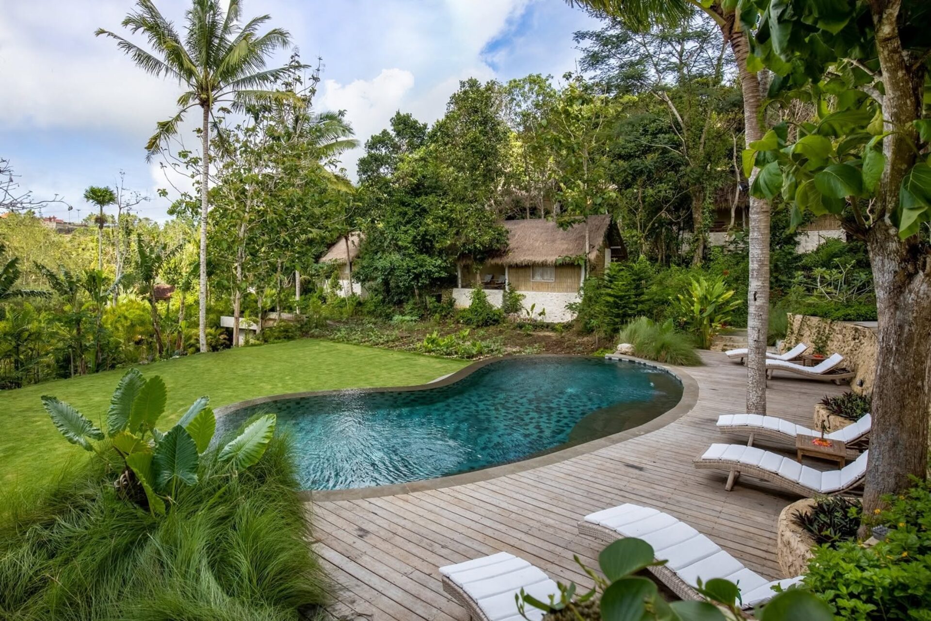 Mesare resort Penida Bali Rondreis Indonesie Vakantie Original Asia
