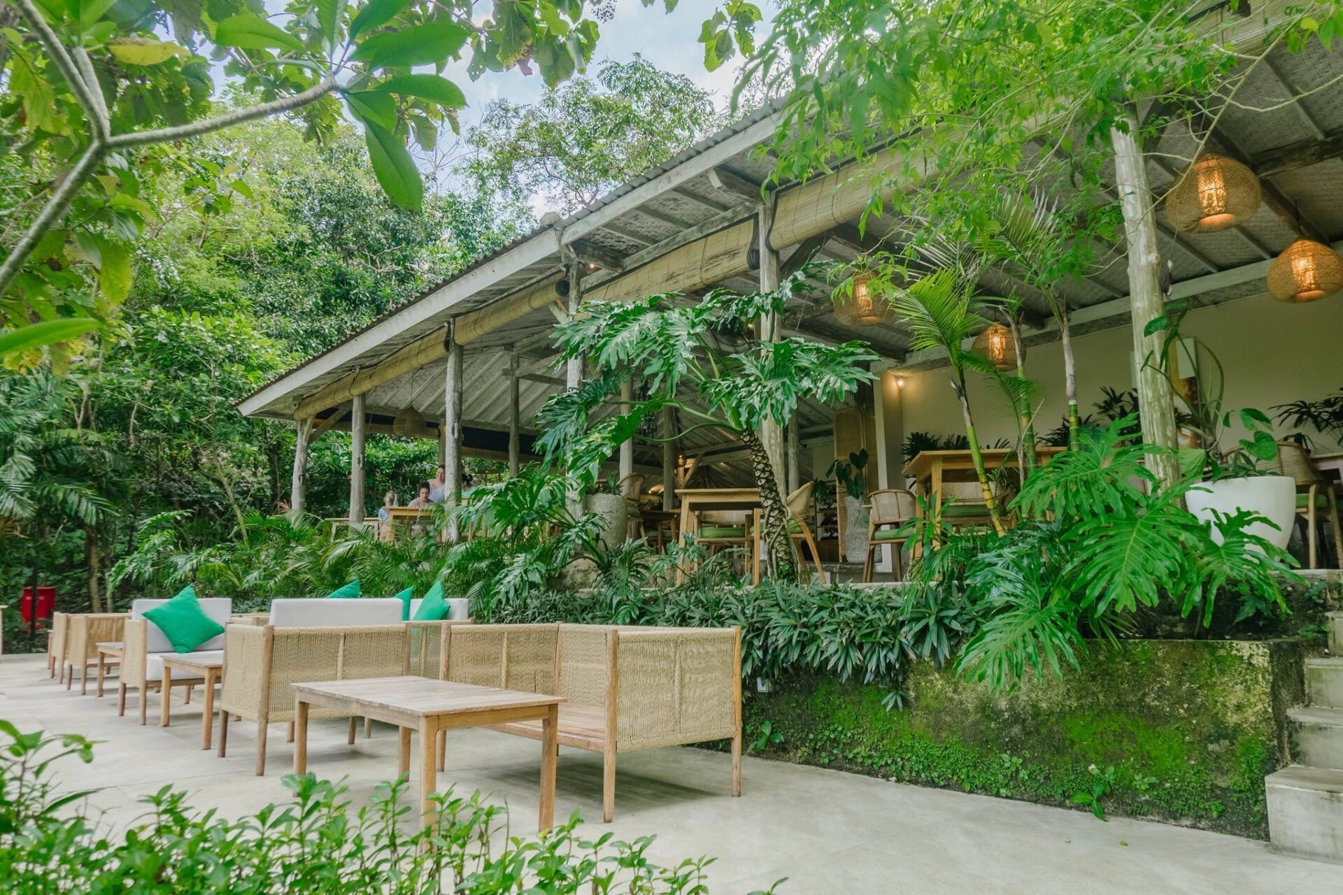 Mesare resort Penida Bali Rondreis Indonesie Vakantie Original Asia