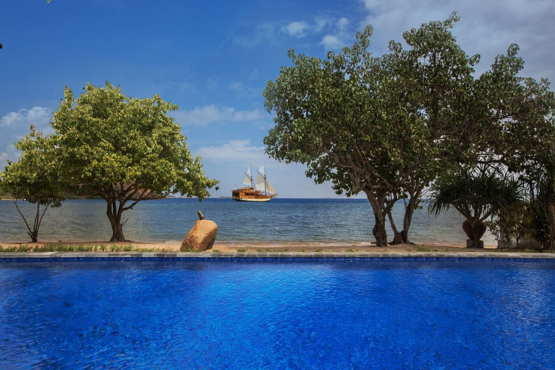 Plataran Komodo Resort Flores Rondreis Indonesie Vakantie Original Asia