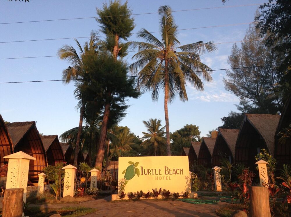 Turtle Beach Hotel Gili Air Lombok Rondreis Indonesie Vakantie Original Asia