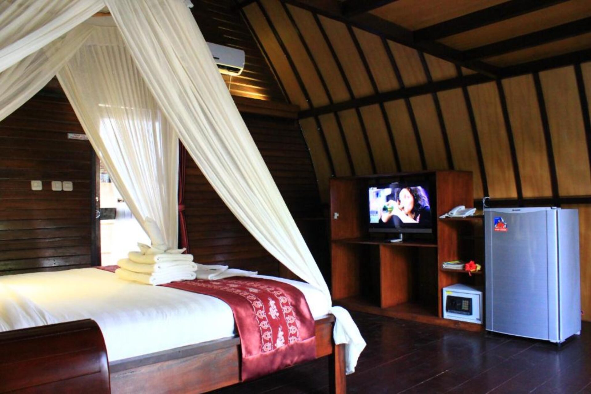 Turtle Beach Hotel Gili Air Lombok Rondreis Indonesie Vakantie Original Asia