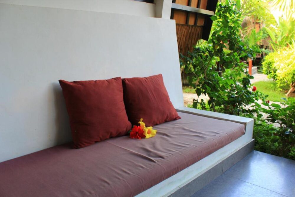 Turtle Beach Hotel Gili Air Lombok Rondreis Indonesie Vakantie Original Asia
